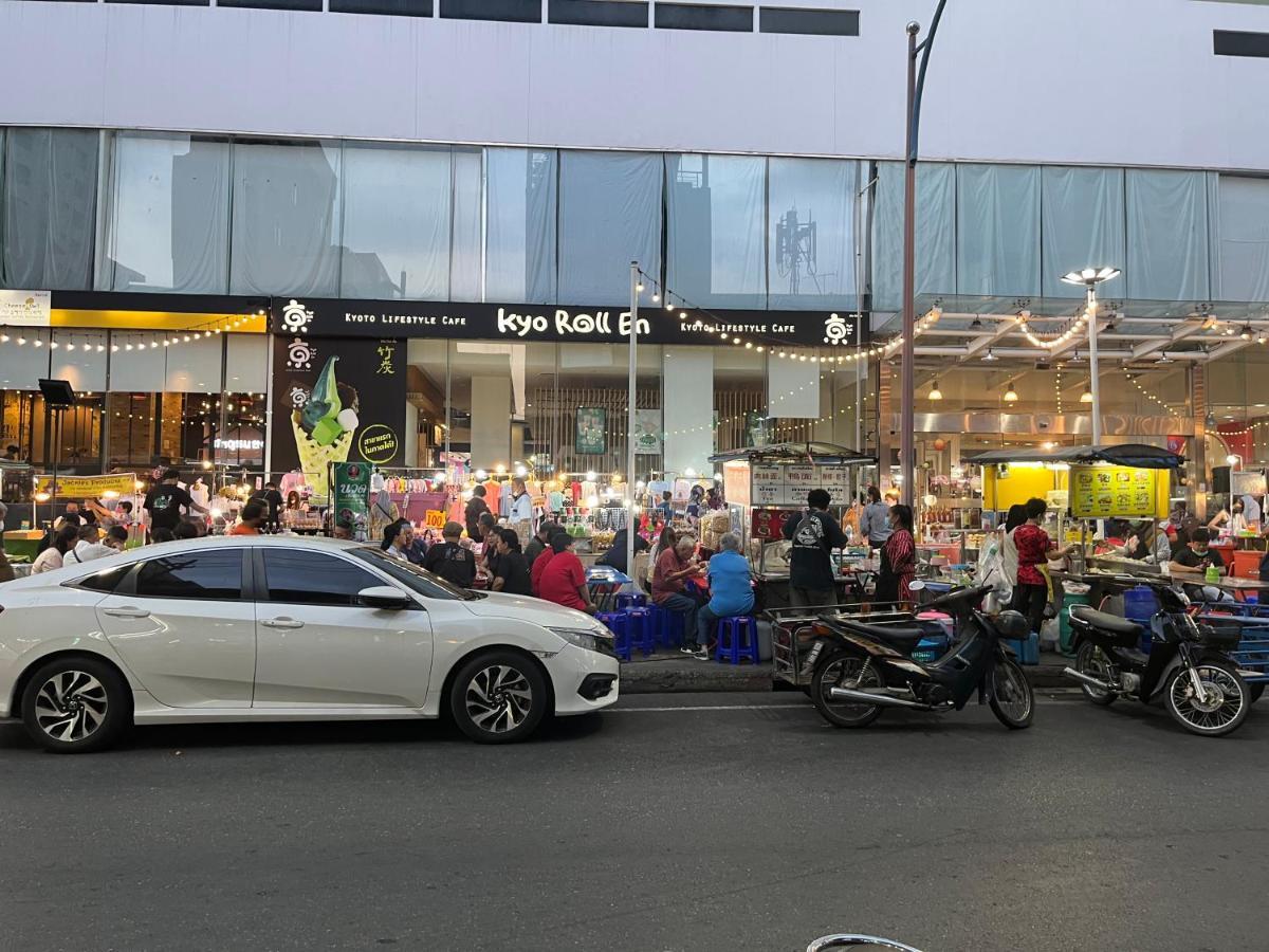 Variety Winner Hostel Hat Yai Exterior photo
